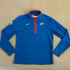 NWOT Nike 1/2 zip Pullover OKC Thunder. Size M.